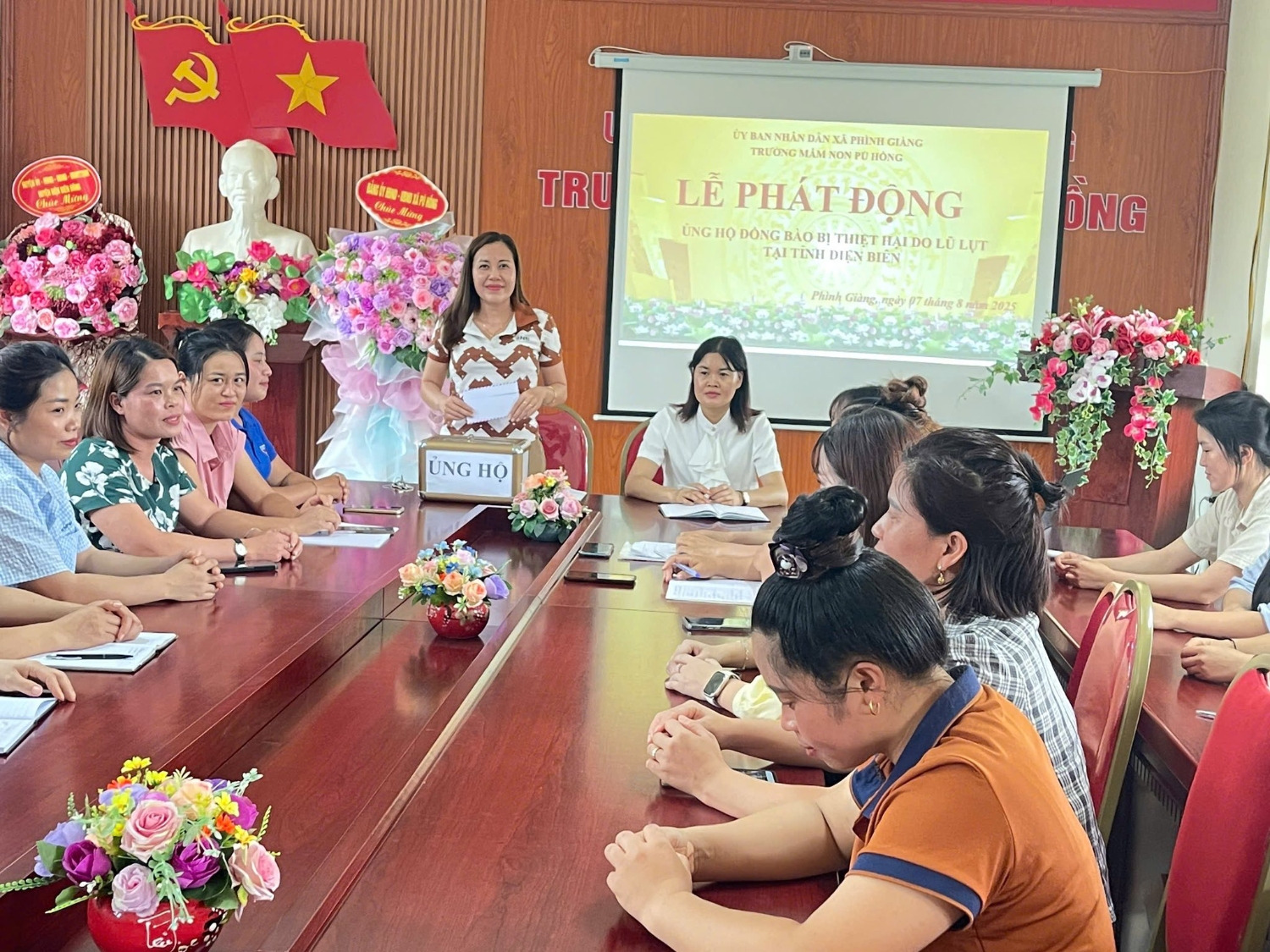 Hiệu trưởng phát động ủng hộ